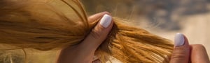 Capelli rovinati da sole mare e cloro